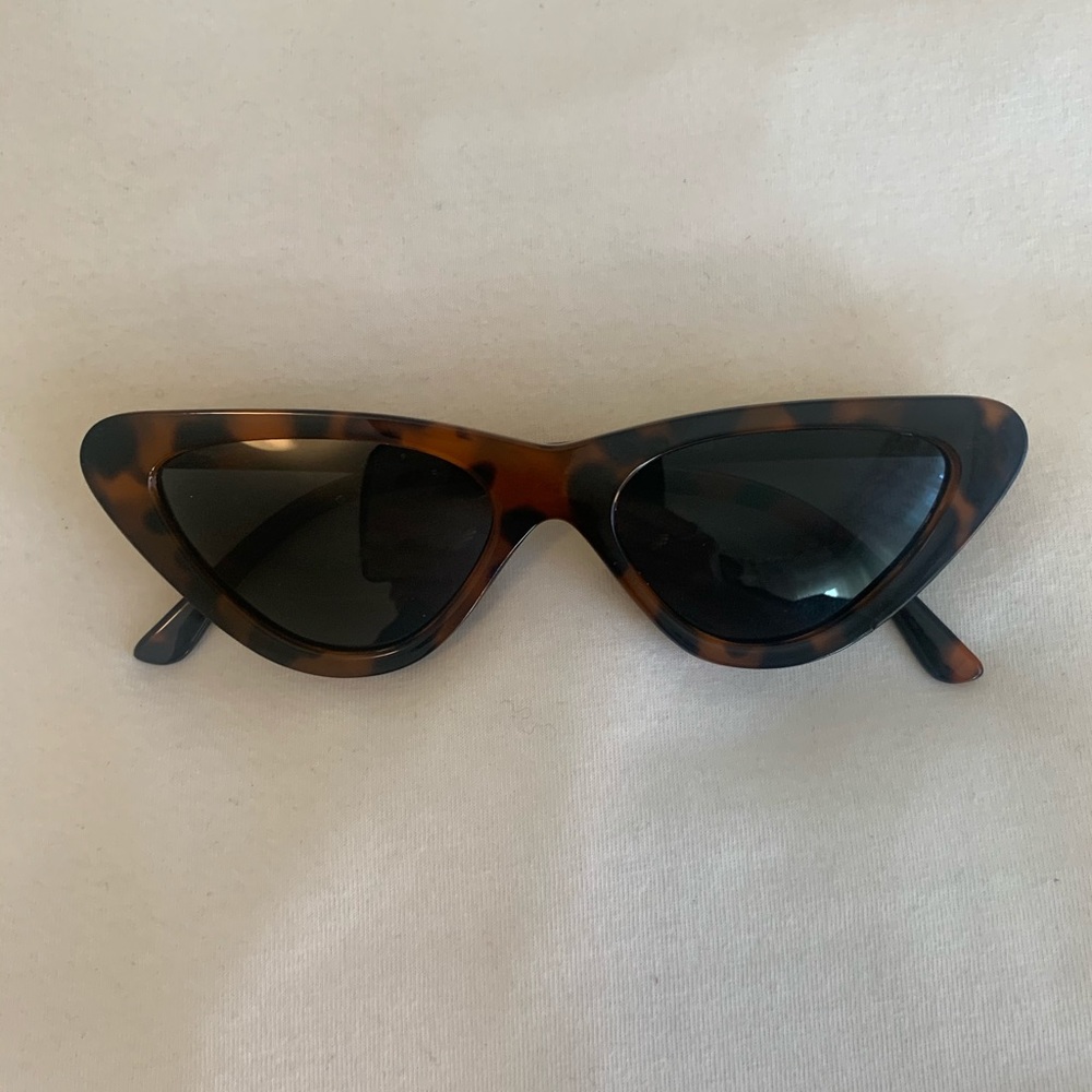 Free People Cat Eye Sunglasses